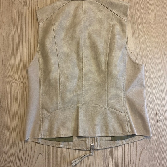 Free People We The Free Sweeney Vegan Leather Vest - Picture 3 of 9